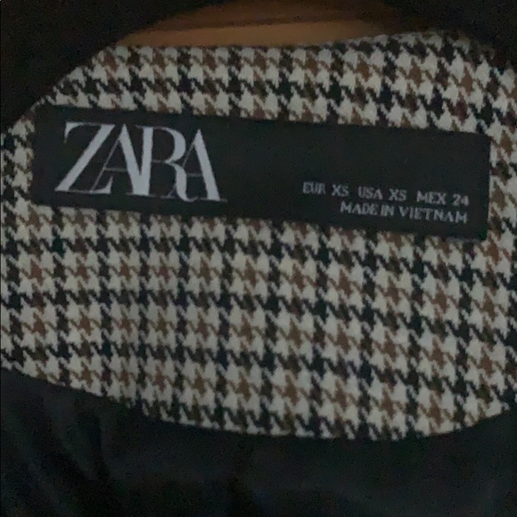 Zara XS Plaid Belted Coat Jacket. Never Worn. Great condition - Picture 2 of 3